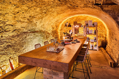 Frühstück für Genießer: Starten Sie mit dem Duft von frischem Bäckerbrot und lokalen Schmankerln.